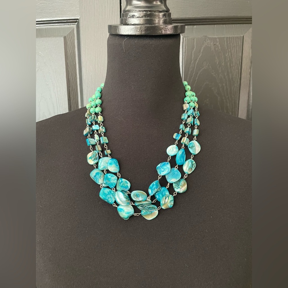 Turquoise Beaded Necklace